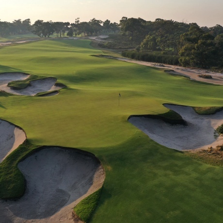 Peninsula Kingswood Country Golf Club
