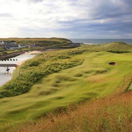 Cruden Bay (6287 yards par 70)