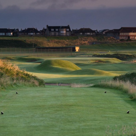 Cruden Bay (6287 yards par 70)