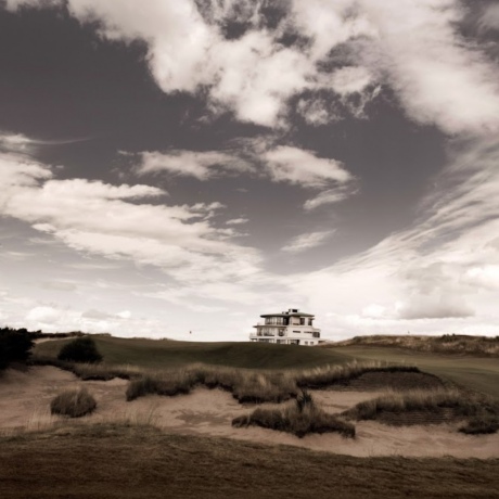 Castle Stuart (7009 yards par 72)